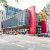 imagem do masp na avenida paulista